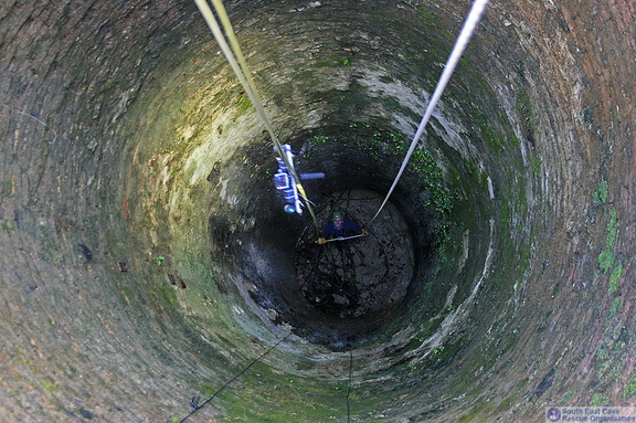 Brockham mine shaft 016